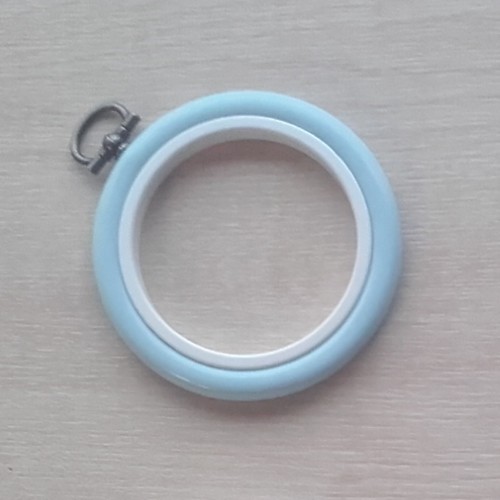2.5in Round Coloured Flexi Hoop - Light Blue