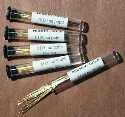 Permin  Tube of 20 x Size 22 Gold Plated Tapestry Needles