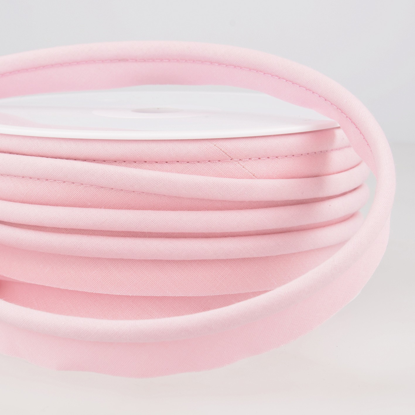 Trim: flanged piping: Pale Pink