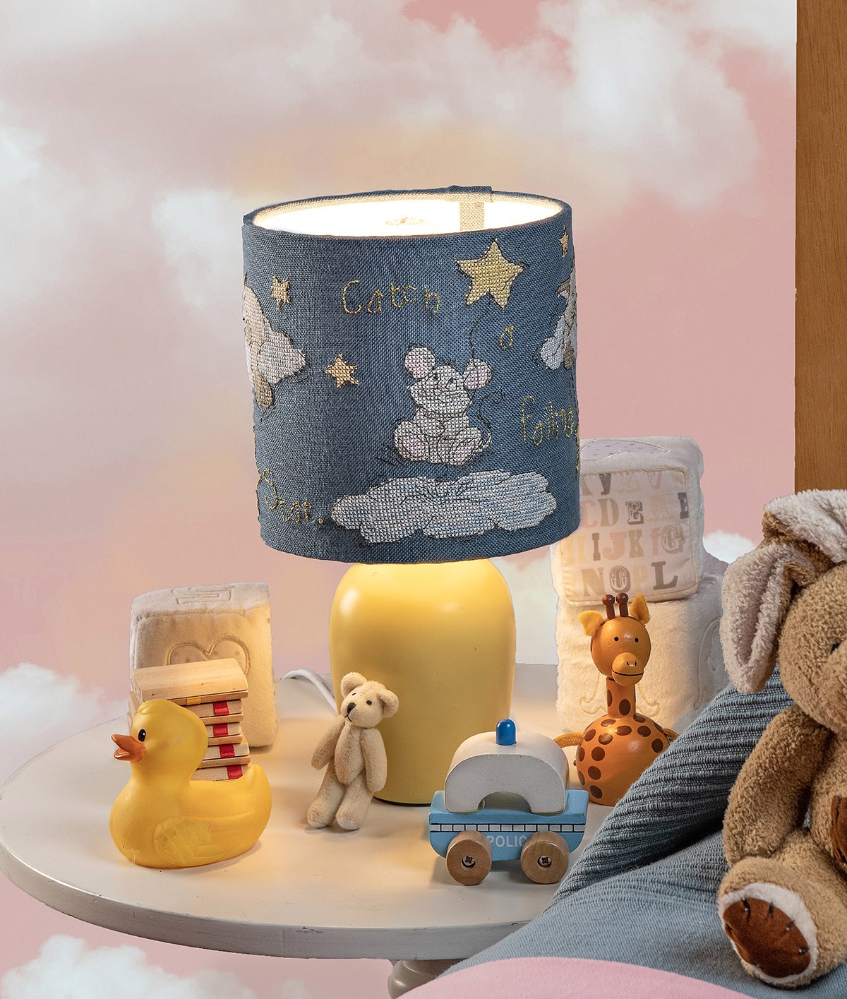 Cross Stitcher Project Pack - Issue 395 - Catch a Star Lampshade