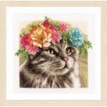 Lanarte Counted Cross Stitch Kit: Flower Crown: Maine Coon (Evenweave)