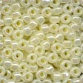Size 6 Beads 16603 - Creamy Pearl