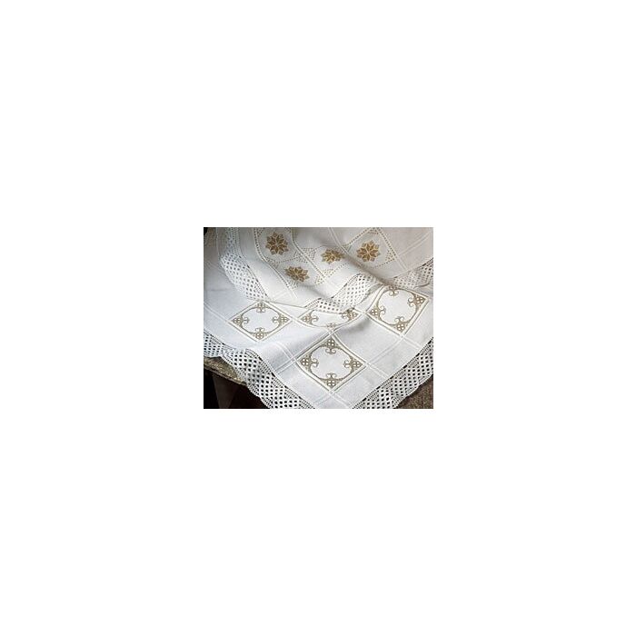 18 Count Anne Cloth 100% Cotton Afghan: White 72.5 x 115cm (28.5 x 45in) - Half Panel