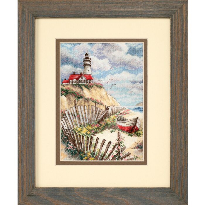 The Gold Collection Petites: Cliffside Beacon