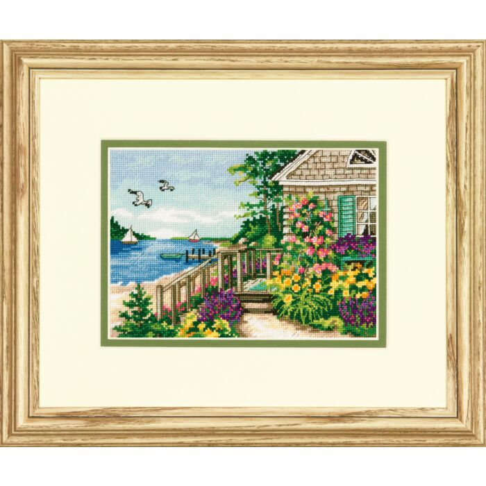 The Gold Collection Petites: Bayside Cottage