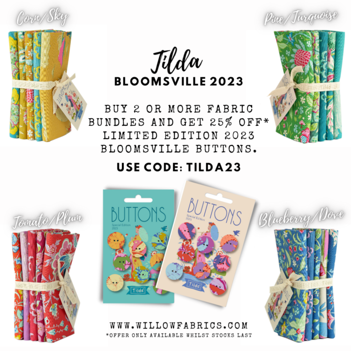 Tilda Bloomsville 2023 Special Edition Buttons: Blue/Red