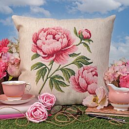 Cross Stitcher Project Pack - Issue 439 - Blowsy Blooms