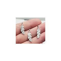 Feather charm x 3