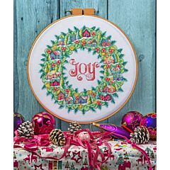 Cross Stitcher Project Pack - Christmas Wreath XST337
