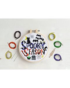 SIMPLY MAKE HALLOWEEN CROSS STITCH KITS